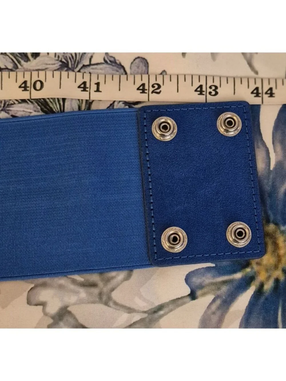 Eloquii Bright Blue Faux Suede Wide Waist Cinching Belt Elastic Back 22/24 EUC